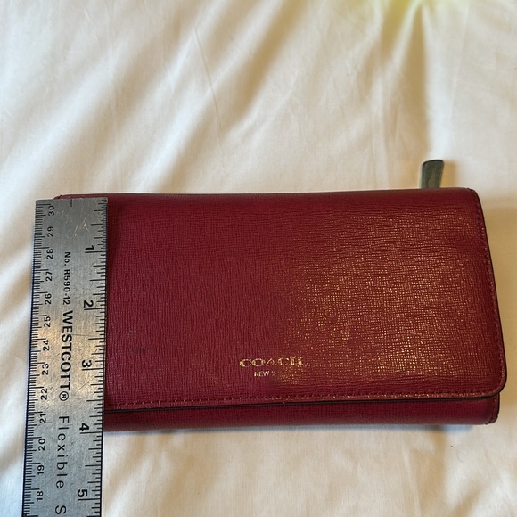 Coach full sized wallet - Picture 9 of 11